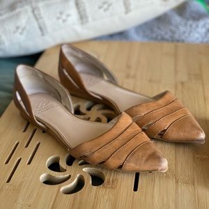 Vine Camuto flats